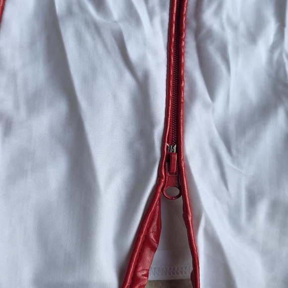 Rubie's Red & White Nurse Feelgood Costume Size Medium - Picture 7 of 12